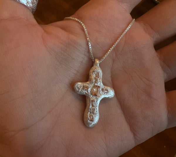 Silver Clay Cross 01